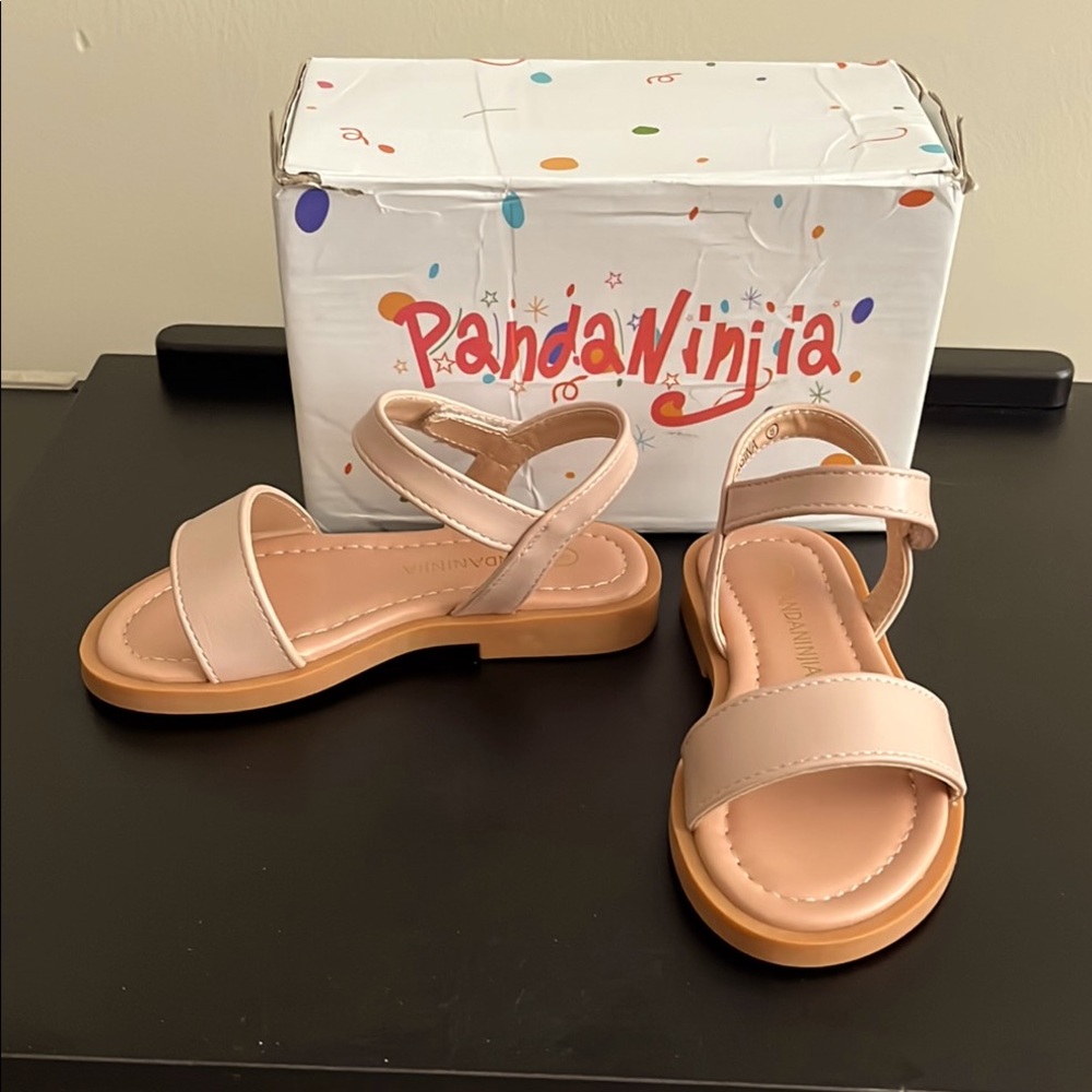 Panda Ninjia Girls Sandals New in Box Size 8